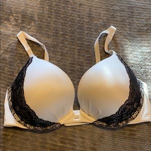 Fabulous by Victoria’s Secret Plunge Bra